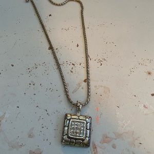 square necklace